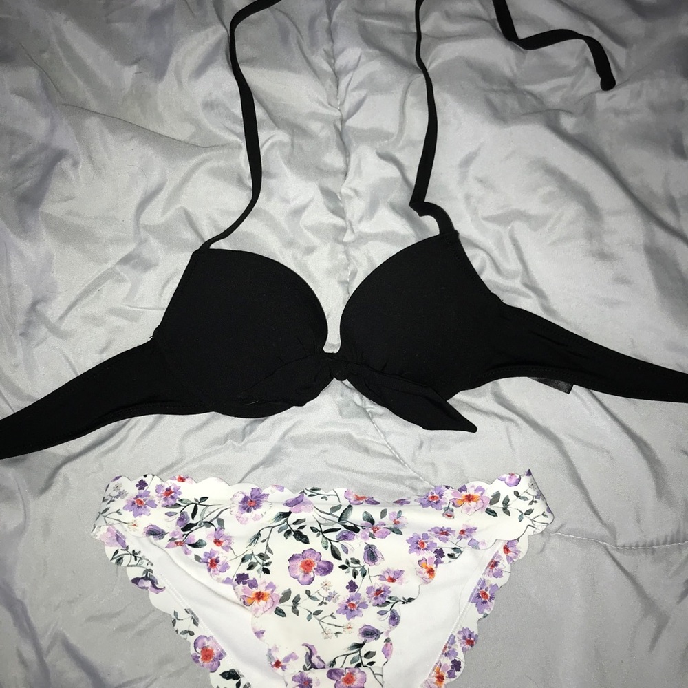 Bathing suit